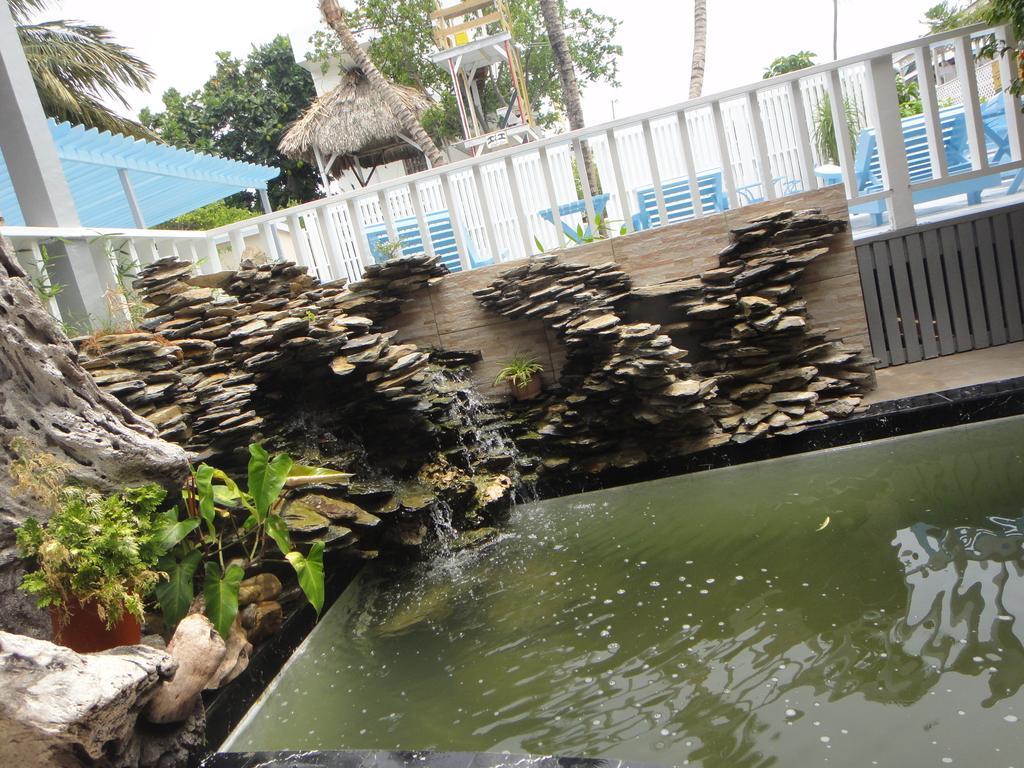 China Town Hotel Caye Caulker Dış mekan fotoğraf